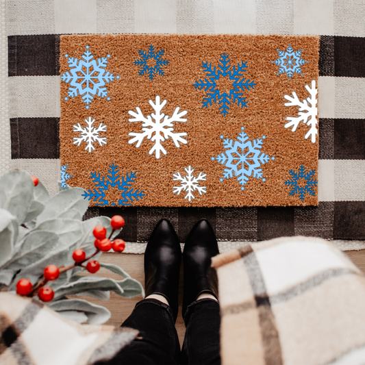 Tri-Color Snowflake Doormat