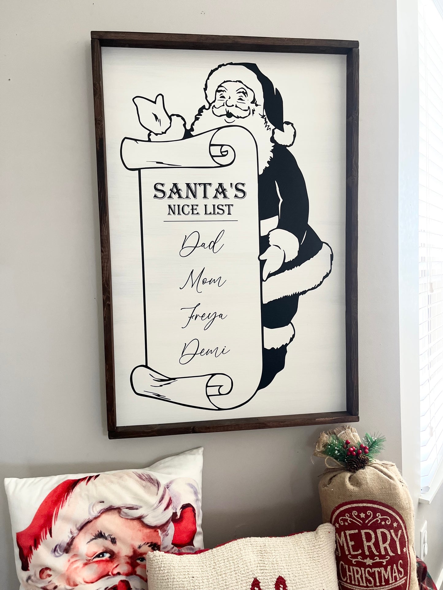 Santa's Nice List Sign