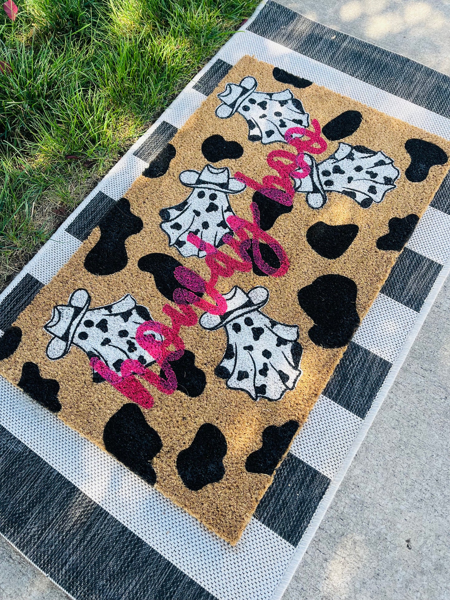 Cow Print Ghost Howdy Boo Doormat