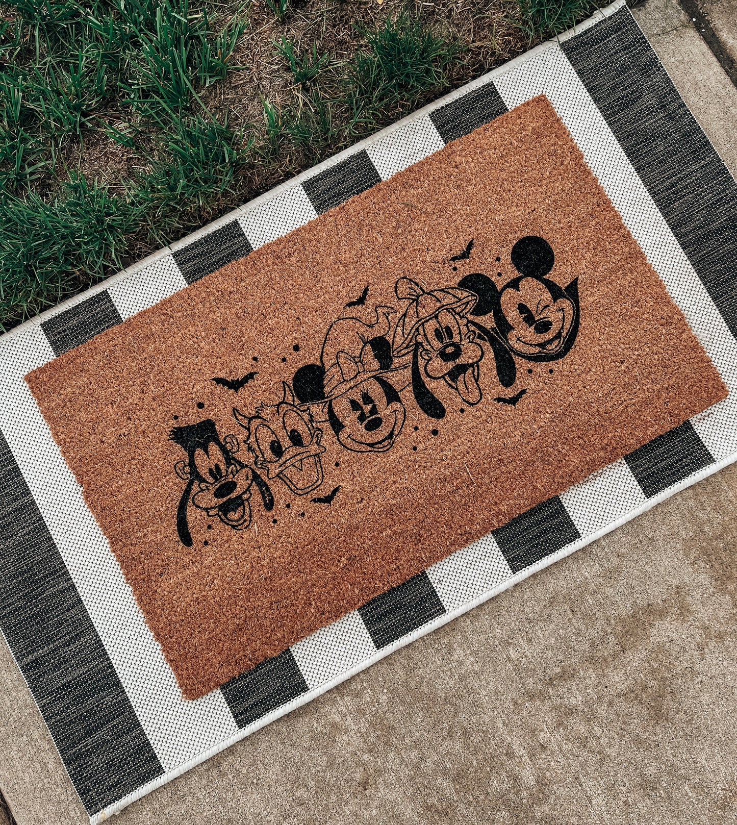 Mickey & Friends Halloween Doormat